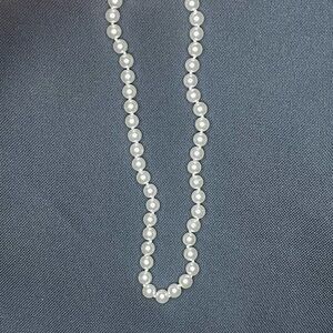 Elegant White Pearl Necklace x3